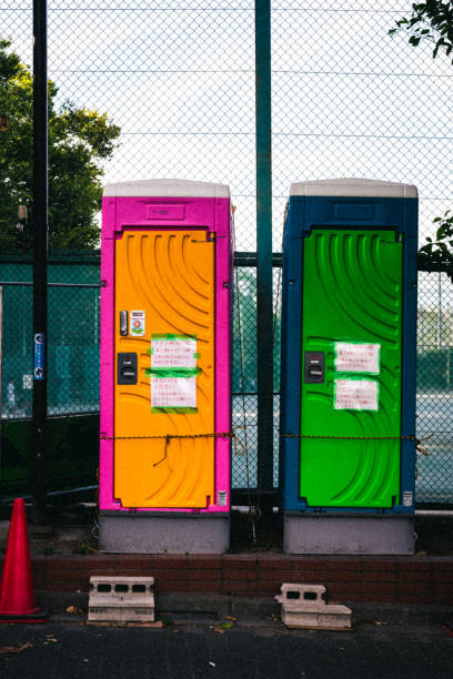 Best Portable restroom trailer rental  in Meadowdale, WA
