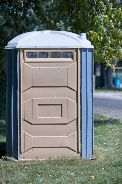 Best Portable bathroom rental  in Meadowdale, WA